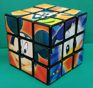 Disney　ディズニー　ルービックキューブ　Rubiks