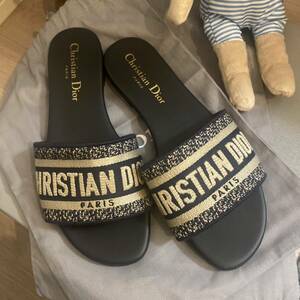 クリスチャンディオール　サンダル　靴 