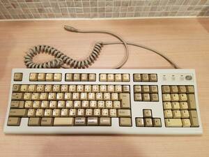  ★ IBM PS/2 キーボード 5576-B01 不良key有　ジャンク ★