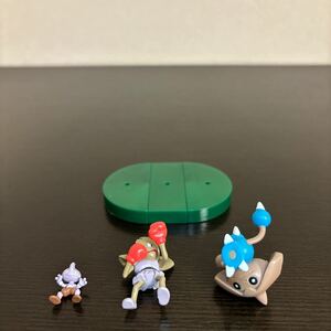 立体ポケモン図鑑 第1集 バルキー エビワラー カポエラー 中古品 ポケモン ポケットモンスター フィギュア