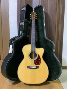 Martin omc28 custom アディロントップ