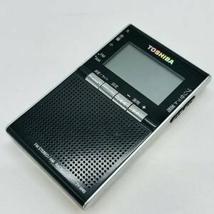 東芝 TOSHIBA FM STEREO / AM RADIO ポケット ラジオ TY-SPR5 1円 稼働 現状品 電池交換 必須 震災 対策 鞄 便利 ニュース 電池式 6722