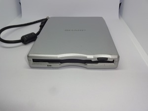 USB外付けフロッピーディスクドライブ シャープ CE-FD05 3モード対応 中古動作品