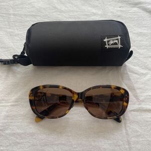 美品　日本製　Stussy Naomi サングラス　ケース付き　old Stussy WAYFARER Ray-Ban OLIVER peoples supreme Ayame kaneko optical