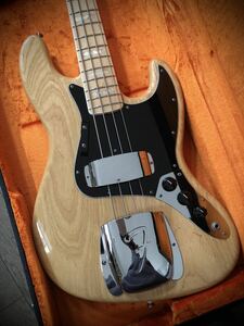 FENDER AM VIN 74 JB NAT/M フェンダー　アメリカンビンテージ　1974仕様ジャズベース　Fender JAZZ BASS コンディション良好中古