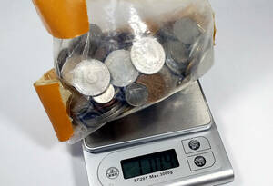 海外コイン　大量（重さ約1.1キロ分）