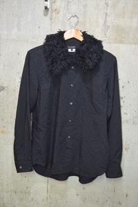 コムデ ギャルソン オム　プリュス　COMMEdesGARCONS　HOMME　PLUS　23aw　襟ファー　シャツ　S　PL-B017 D5358