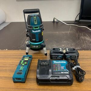 中古品 現状 makita 充電式屋内・屋外兼用墨出し器 SK506GD グリーンレーザー マキタ 10.8v 4.0Ah バッテリー2個 受光器付