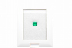 ◆コロンビア産◆天然エメラルド【ベリル】ルース　1.11ct　ステップ　GIA鑑別書　宝石　製品制作　緑玉　CR-004