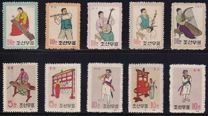 33 北朝鮮【未使用】＜「1962-63 SC#385-89,#472-76 伝統楽器・1-2次」 10種完 ＞