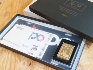 ★コレクター放出デッドストック！ Zippo/ジッポ 2007年頃製 ジッポカー 60周年記念 1941レプリカブラスケース★112