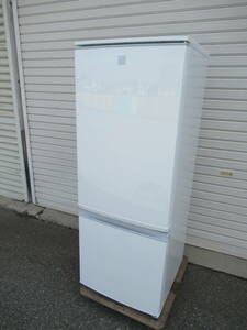 シャープ冷凍冷蔵庫SJ-17E7-KW 　２０２０年　美品　１６７L 　兵庫県加古川市より１００Km 以内は送料無料。