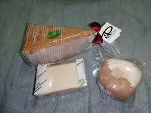 LUSH ㈱プレーリードッグ チーズケーキ タオル ㈱ラッシュジャパン ３時のおやつ バブルバー みつばちマーチ ソープ 石鹸 パン カステラ