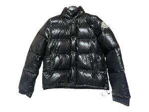 【良品】モンクレール 高品質 ダウンジャケット　４サイズ　黒　フード収納　正規品 MONCLER 秋冬 