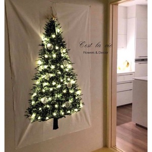 クリスマスツリー　タペストリー　ライト付70灯　インテリア　壁掛け　北欧風　新品　LED おしゃれ　匿名配送　送料無料