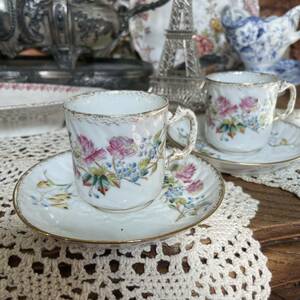 フランスアンティーク　コーヒーカップ　磁器　陶器　カップ&ソーサー　花柄　リモージュ　ティーカップ　ブロカント