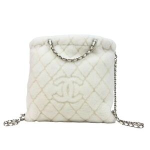 シャネル CHANEL ラージバックパック AS4278 ホワイト シルバー金具 シアリングラムスキン リュック・デイパック レディース 中古