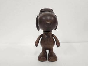 KAWS Snoopy wood 