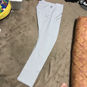 オークリー スカル　ゴルフパンツ　31新品　半額以下