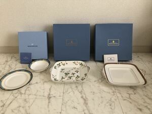 WEDGWOOD ウェッジウッド カーゾン　ワイルドストロベリー コモドア　箱付 洋食器 プレートボーンチャイナ 