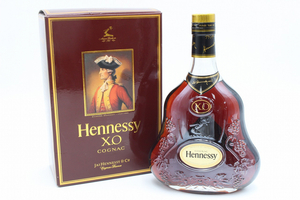 【行董】未開栓 古酒 ヘネシー XO Hennessy コニャック クリアボトル 金キャップ 700ml 40% CE704BOT99