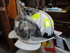 入手不可能品　新品　未使用　USA　アメリカ　消防士ヘルメット レア物　デッドストック　本物　一点物　入手不可能品