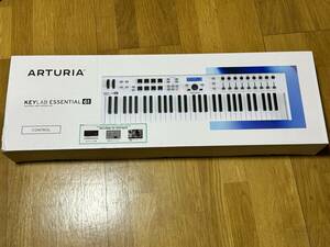  Arturia KeyLab Essential 61 アートリア キーラボ エッセンシャル 61鍵 ホワイト MIDIキーボード MIDIコントローラー 美品
