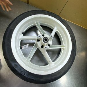 NSR250R-SP リアマグホイール、白マグ、良品、17x4.50☆MC21