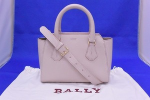 バリー BALLY 超極美品 女性の魅力を引き立てるミニバッグ 2WAYハンドバック SOMMY.M 小さめクロスボディ鞄 斜め掛けショルダー