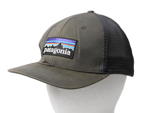 ■ パタゴニア P-6 ボックスロゴ トラッカー ハット フリーサイズ 古着 アウトドア Patagonia 帽子メッシュ ベースボール キャップ グレー