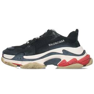 バレンシアガ BALENCIAGA TRIPLE S TRAINERS サイズ:39 トリプルエスレースアップスニーカー 中古 OM10