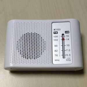 □ポータブルラジオ 小型 携帯 スピーカー付 防災ラジオ ワイドFM対応 高感度 AM FM 