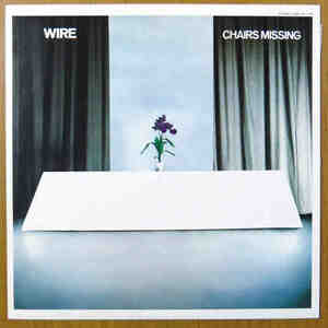 WIRE CHAIRS MISSING 消えた椅子