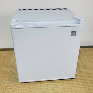 Sun Ruck サンルック 1ドア 電子冷蔵庫 SR-R2002 動作確認済み メンテナンス済み 20L コンパクト 引き取り可能 冷蔵庫 2022年製