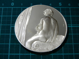 レア 限定品 美品 1808年 作品 ドミニク アングル 絵画 ヴァルパンソンの浴女 裸婦 記念品 純銀製 記念メダル 記章 コイン レリーフ 章牌