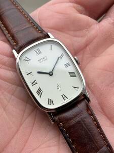 デッドストック 1977年 未使用保管 セイコー シャリオ 43-5160 稼動品 ドレスクォーツ メンズ 腕時計 ビンテージ ローマ数字 新品
