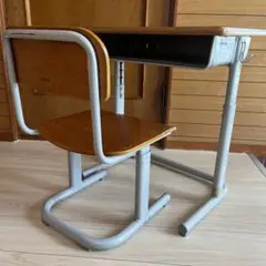 コクヨ　椅子机セットU字脚　可動式