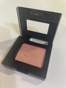 shu uemura シュウウエムラ アイシャドウ ピンク