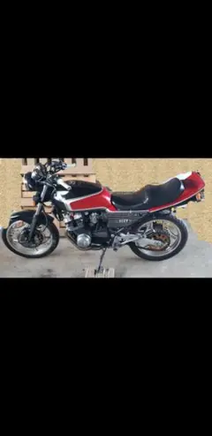 CBX400F