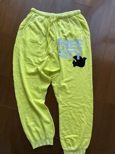 新品FREECITYポケット付スウェットパンツ/L/フリーシティ　イエロー