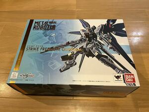 METAL ROBOT魂 ＜SIDE MS＞ ストライクフリーダムガンダム【中古】メタルロボット 機動戦士 SEED DESTINY デスティニー　