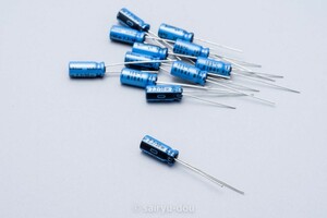 ニチコンKT　50V／2.2μF　アルミ電解コンデンサ（オーディオ用105℃対応品）　新品12個セットA