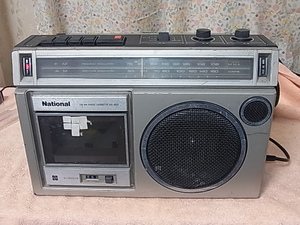 ☆♪ National 【RX-1550】ラジカセ 通電確認、FM/AM受信可能 画像からご判断ください 管理23021038