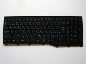 【美品】ノート用キーボード 日本語配列 黒 ★ 富士通 AEFS6J00010 CP575629-01 30pin 349mm×130mm #2491-K