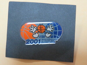 バスケＦＩＢＡ　非売品　2001　ヤング世界大会　◆ピンバッジ◆ＦＩＢＡ非売品