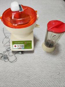 超レア　色合い可愛い昭和家電　美品！動作確認済でちゃんと使えます！　SANYO AUTO JUICER MIXER SJ-541N 