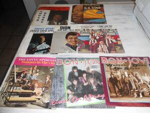 Giant lot of over 300 45 rpm record company paper sleeves jackets 海外 即決