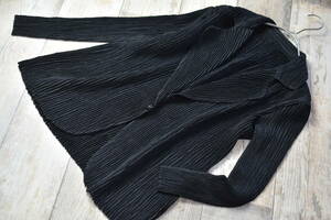 スペッチオ SPECHIO プリーツジャケット サイズ40 黒色 羽織り