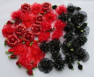 S19★黒赤◆花モチーフ　計60個