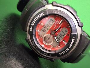 CASIO カシオ G-SHOCK G-300 ブラック・文字盤レッド 腕時計 メンズ デジタル 現状品 